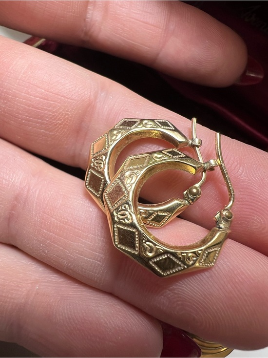 10K yellow gold bohemian hoop earrings main image 4